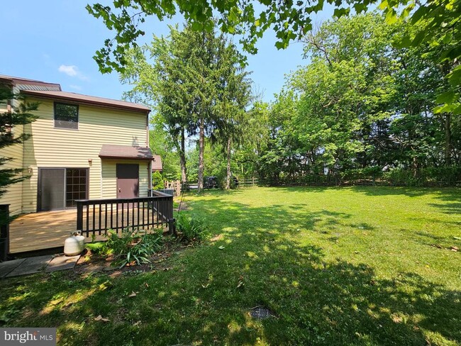 Building Photo - 876 Williams Pl
