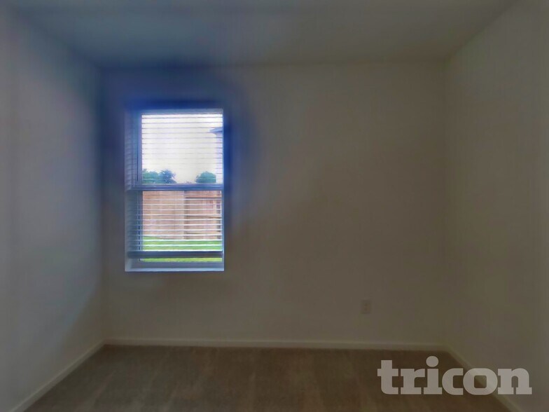 Building Photo - 3013 Dawn Sound Dr