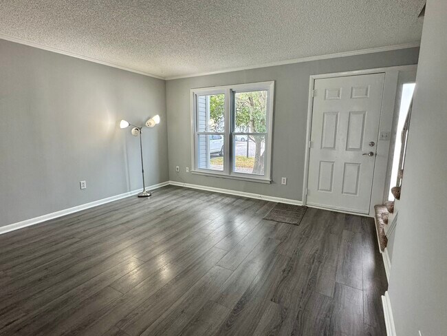 Building Photo - 4115 Little River Rd