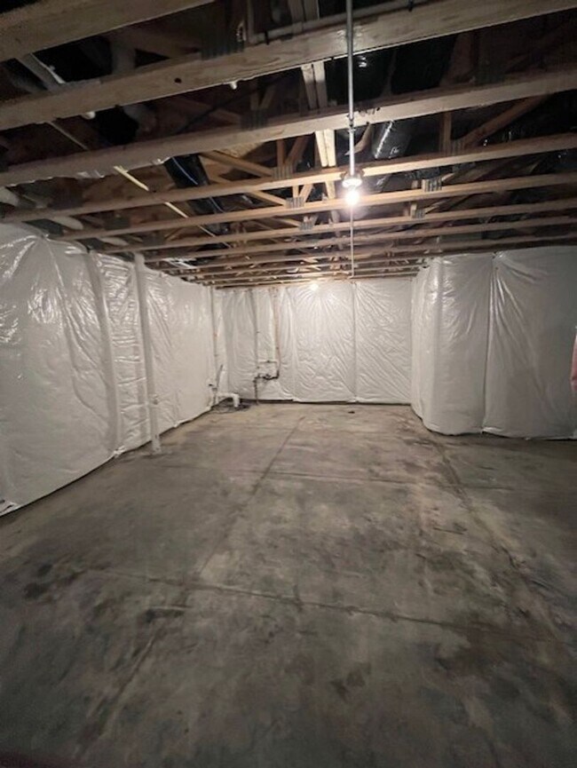 Building Photo - Fresh. Modern. Yours. New Ranch Home in Ar...