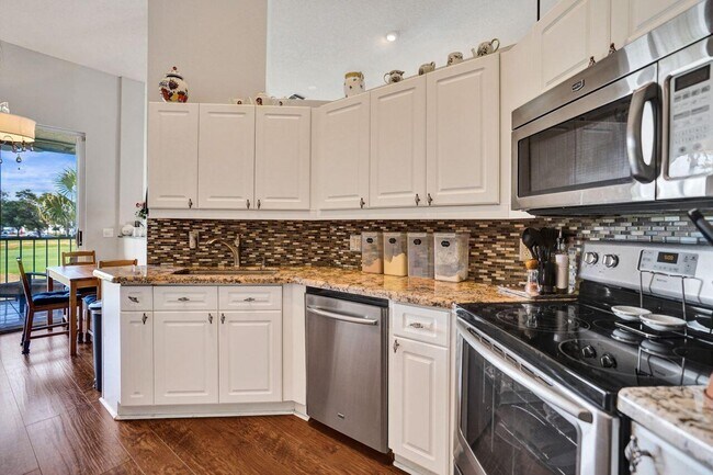 Building Photo - 10256 Andover Coach Cir