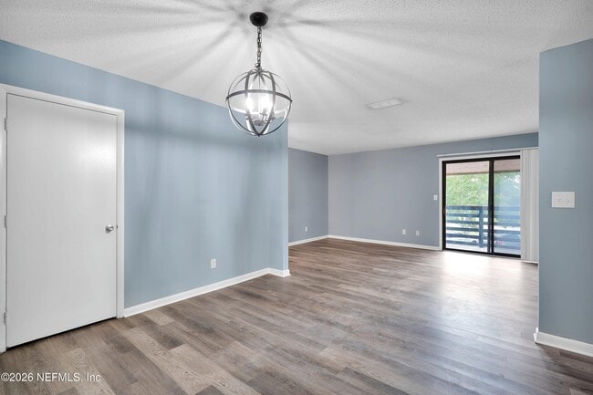 Building Photo - 3765 Crown Point Rd