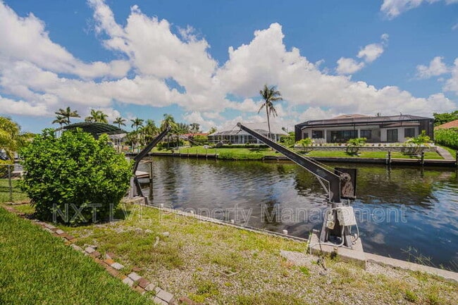 Building Photo - 403 SE 33rd Terrace