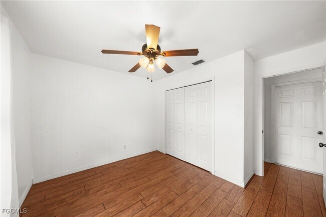 Building Photo - 3911 SW 11th Pl
