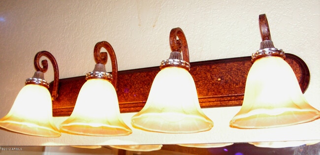 Building Photo - 6725 W Brown St