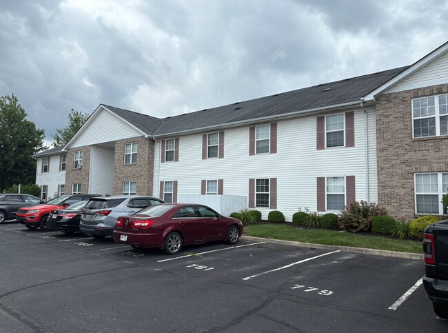Building Photo - Milcrest Commons