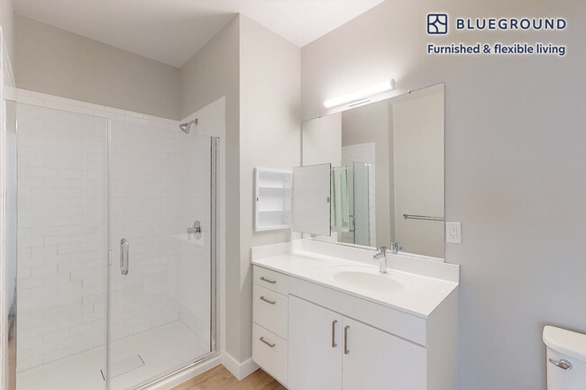 Building Photo - 861 Broadway-SI FL2-ID2924A