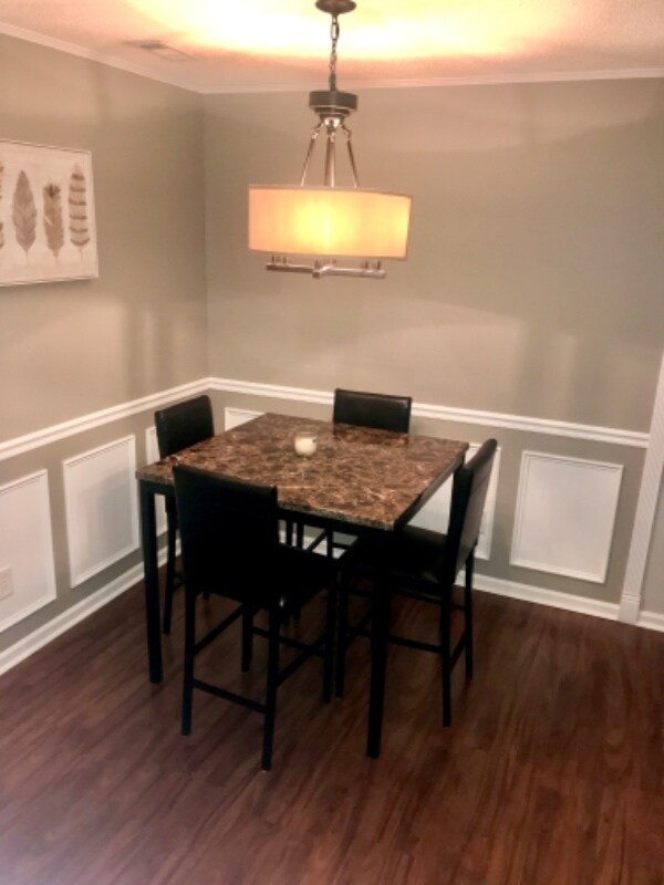 Building Photo - 10852 Holly Ridge Blvd