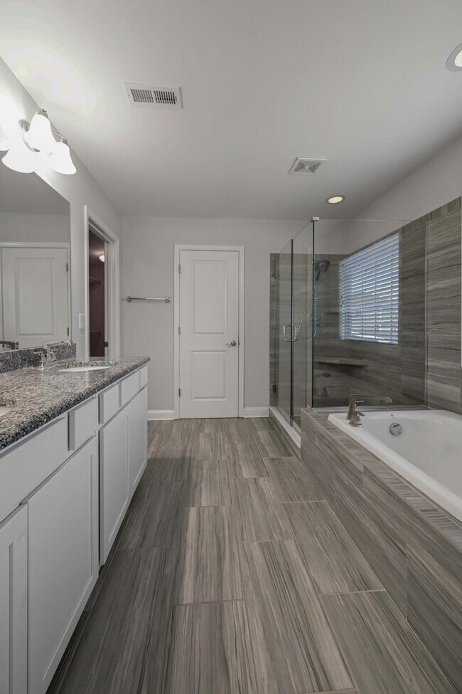 Building Photo - 4155 Sperling Dr