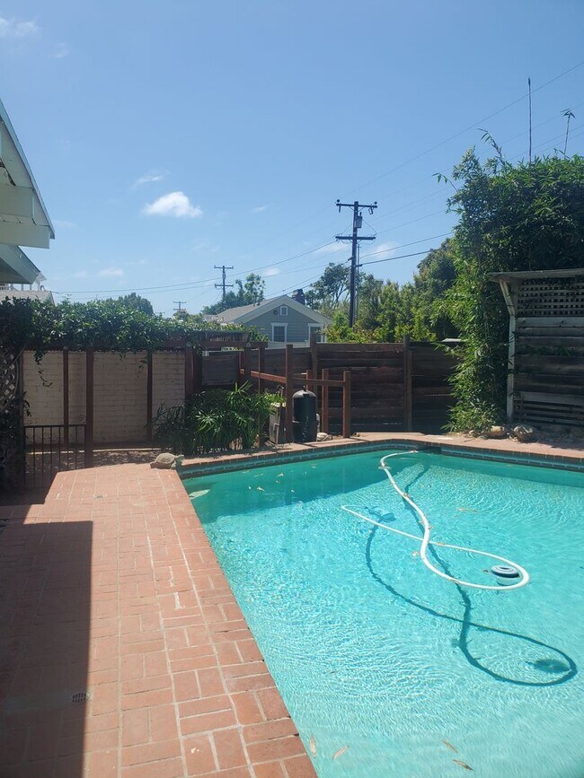 Building Photo - Recently Upgraded and Refreshed House with Pool and Casita