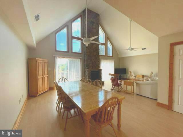 Building Photo - 26424 Isabelle Dr