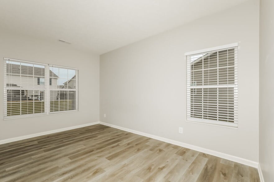 Building Photo - 2232 Schoolmarm Dr