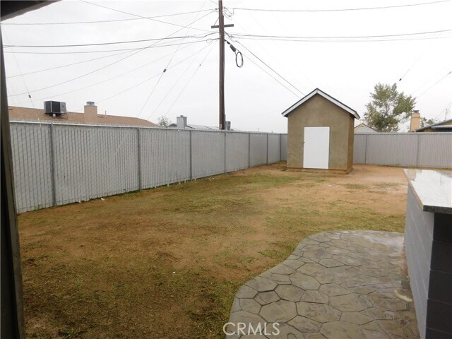 Building Photo - 8260 Viburnum Ave