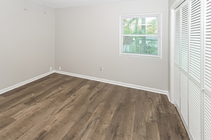 Building Photo - 105 Tecumseh Trail