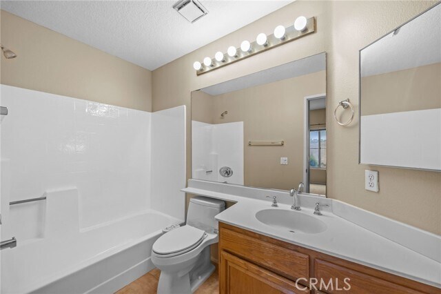 Building Photo - 28677 La Azteca