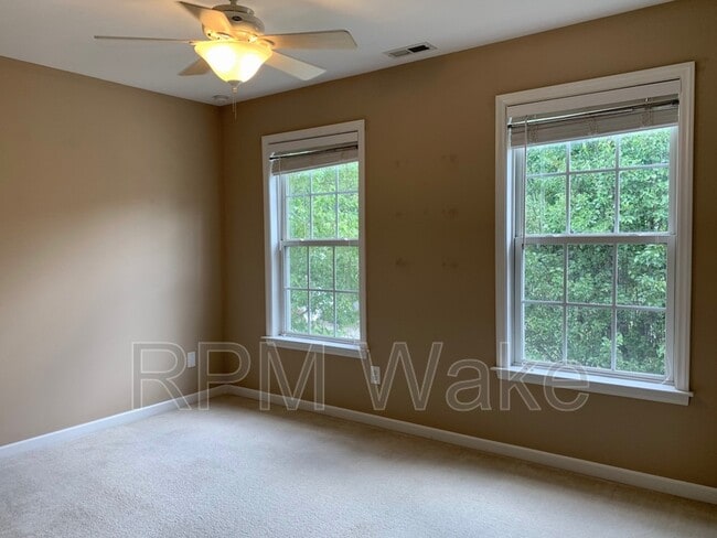 Building Photo - 9201 Langwood Dr