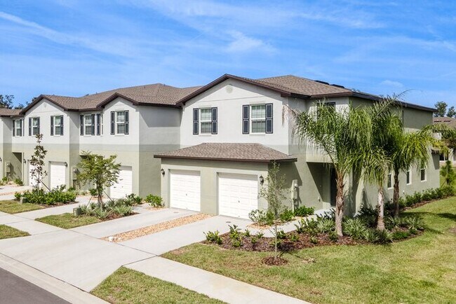Building Photo - 2 MONTHS FREE!! APPLY NOW! 2BED 2.5BATH
