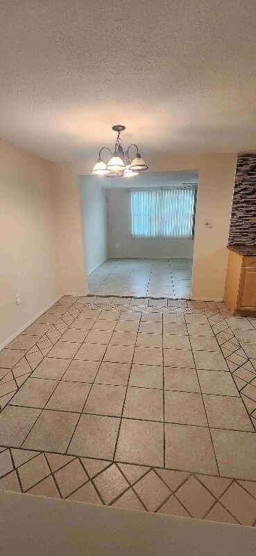 Building Photo - 5653 Andrea Dr