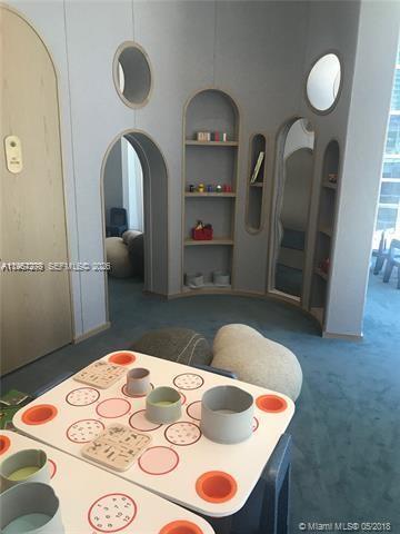 Building Photo - 801 S Miami Ave