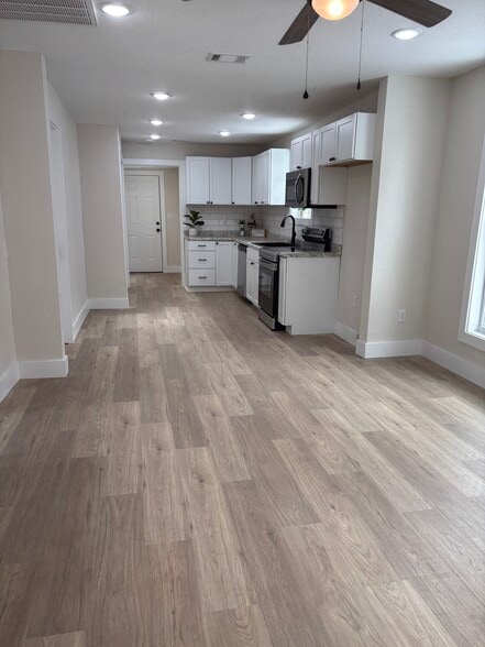 Building Photo - 613 N 2nd St