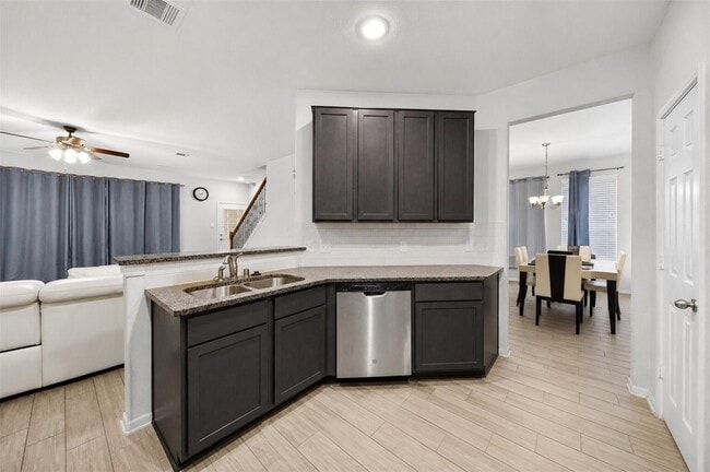Building Photo - 16361 Olive Sparrow Dr