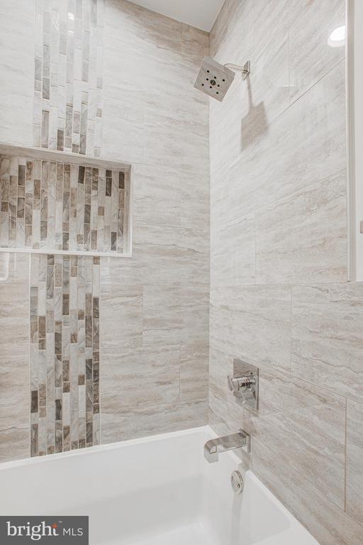 Building Photo - 2146 N Fairhill St