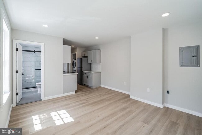 Building Photo - 520 N 19th St