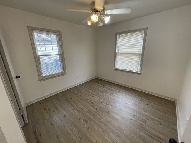 Building Photo - 3b, 1b Home in The Village