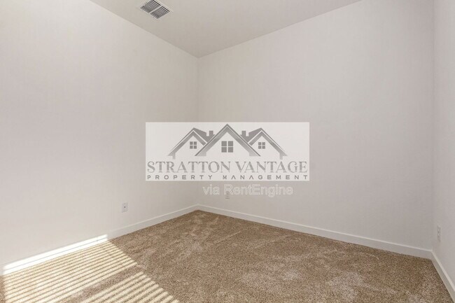 Building Photo - 36595 W Mediterranean Way