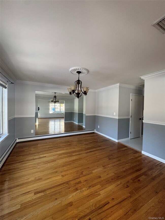 Building Photo - 28 Lakeview Dr