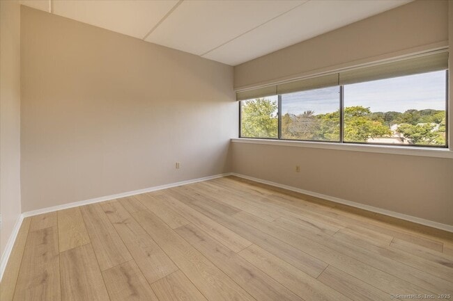 Building Photo - 85 Viscount Dr