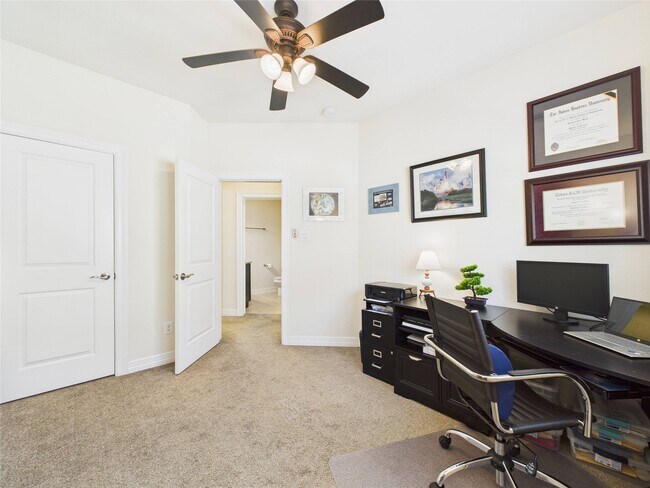 Building Photo - 22 Tassia Ln