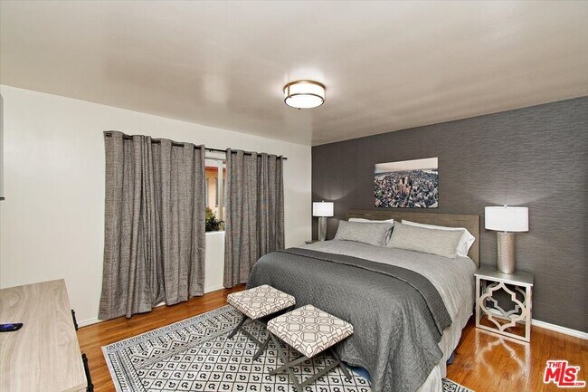 Building Photo - 2224 W Imperial Hwy