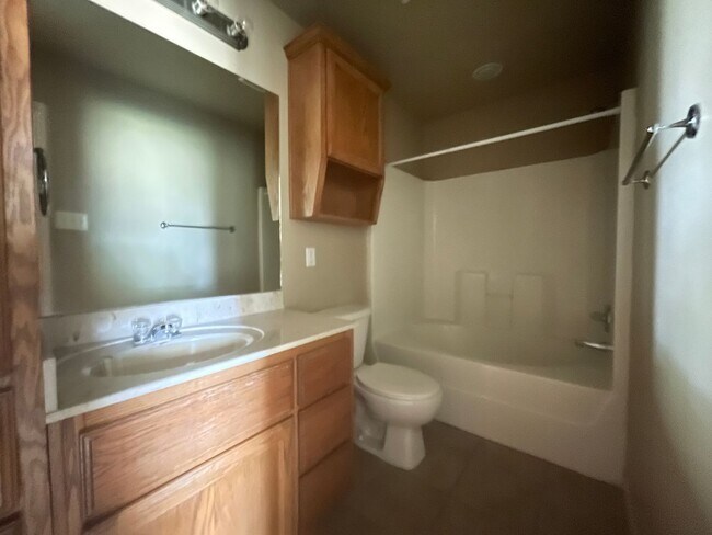 Building Photo - 1310 Powder River Dr