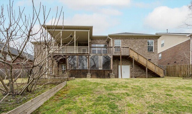 Building Photo - 1661 Jamestown Ave