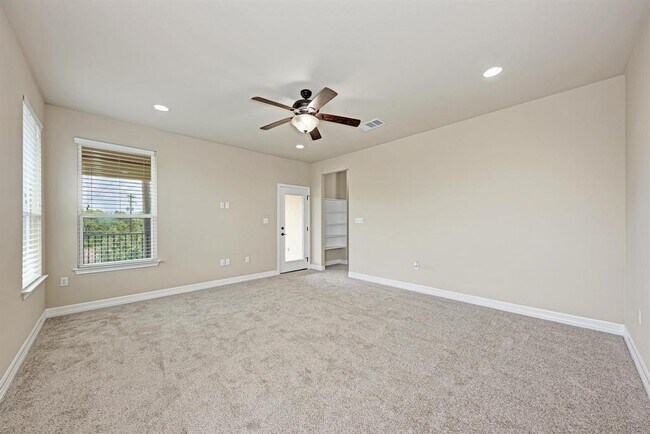 Building Photo - 12300 Terraza Cir