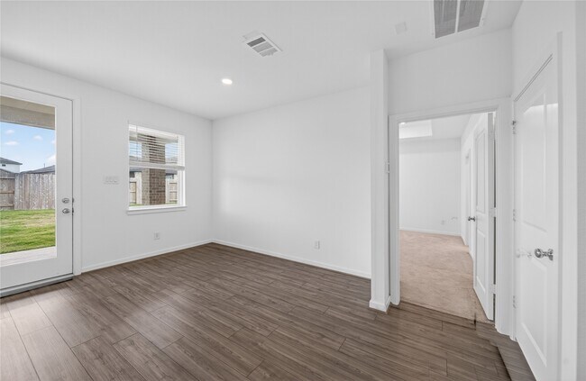 Building Photo - 9723 Pettus Crk Dr