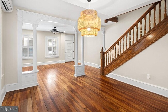 Building Photo - 232 Buchanan St