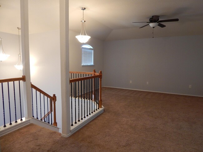 Building Photo - 1310 Stonewall Ridge
