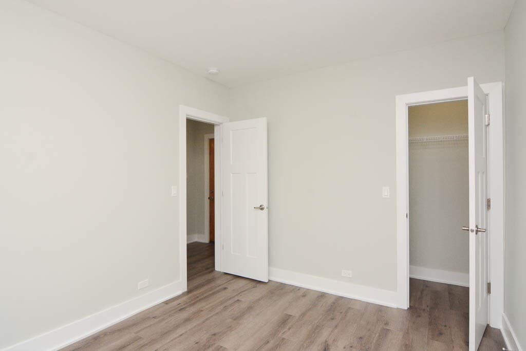 Building Photo - 727 Saint Johns Ave