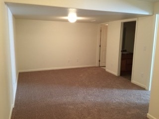 Building Photo - 4 BEDROOM, 3.5 BATHROOM SADDLE RIDGE TOWNH...