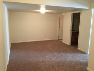 Building Photo - 4 BEDROOM, 3.5 BATHROOM, SADDLE RIDGE TWIN...