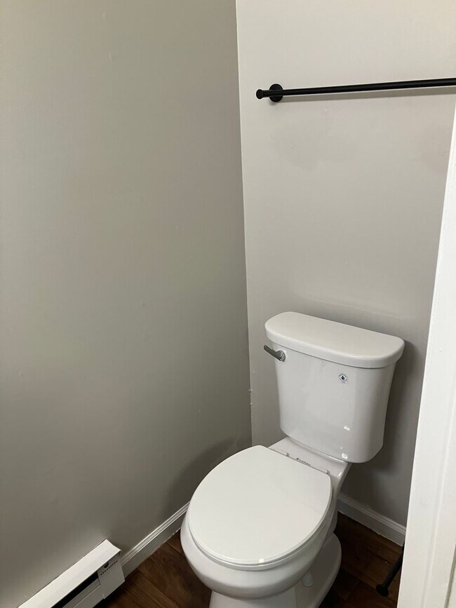 Building Photo - 2 Bedroom and 1.5 Bath Townhome - Troy, Ohio!