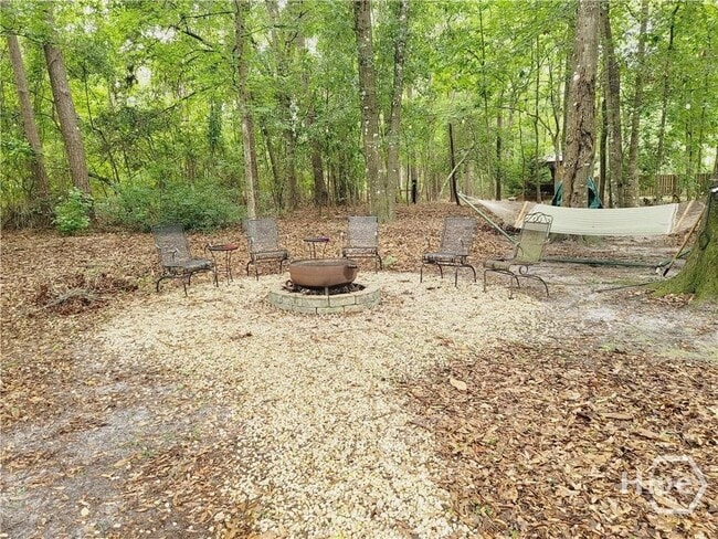 Building Photo - 104 Red Bluff Run