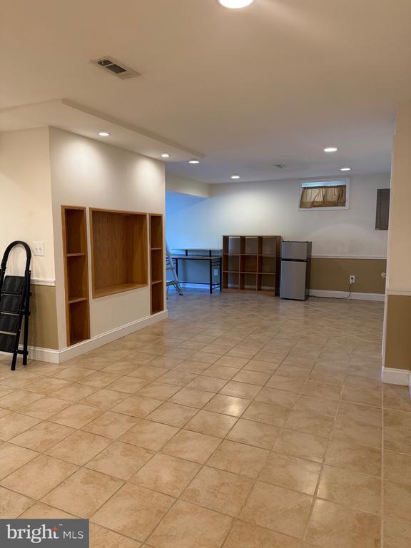 Building Photo - 19 Allenhurst Ct