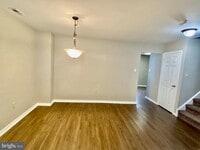 Building Photo - 25 Sequoia Dr