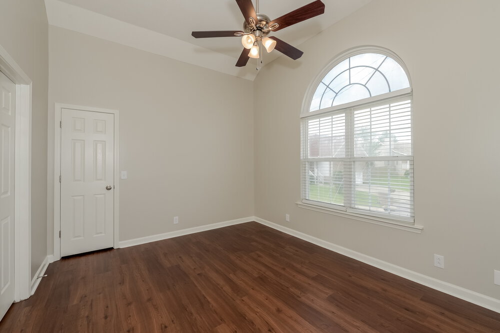 Building Photo - 125 Firelight Ct