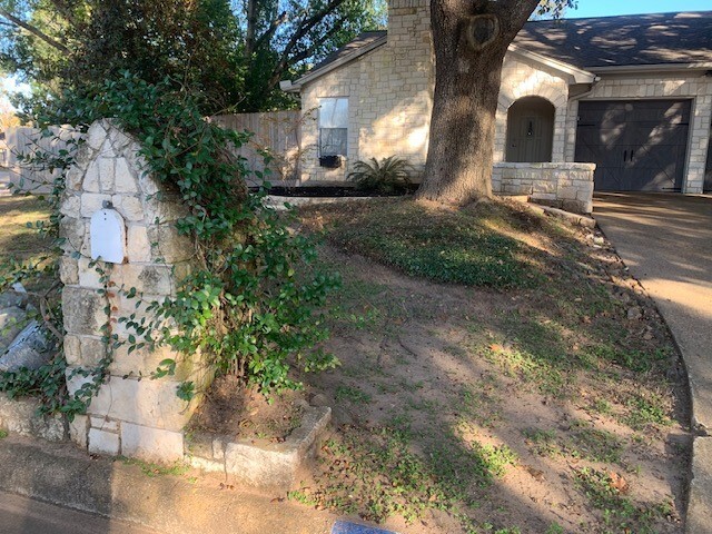 Building Photo - 31114 Stella Ln