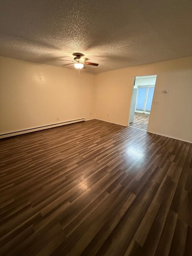 Building Photo - Biathalon Ave. (3588)