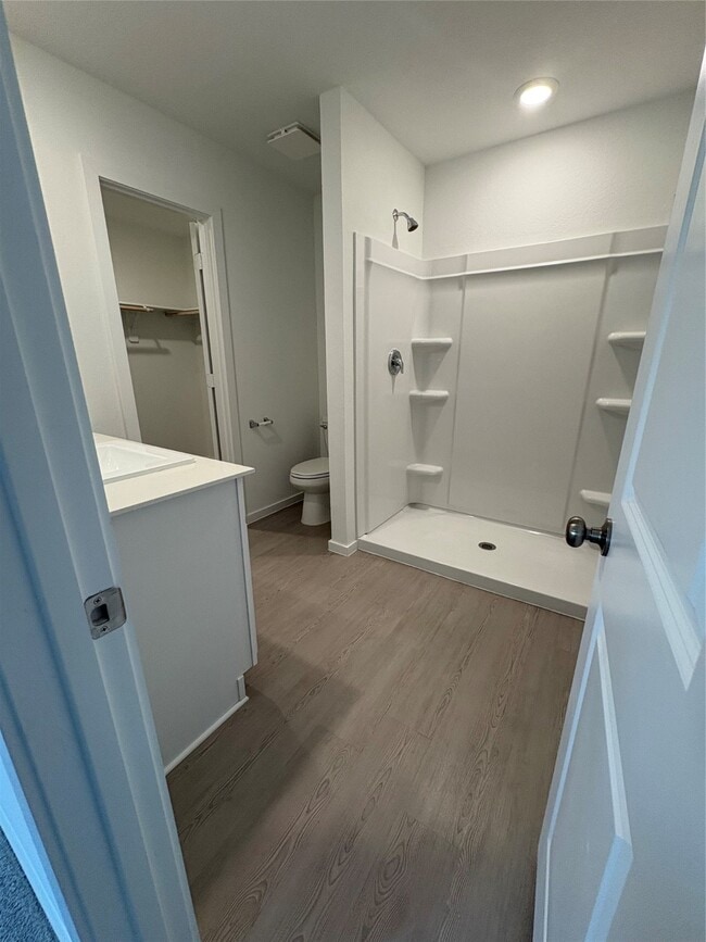 Building Photo - 909 Lago Laceno Ln